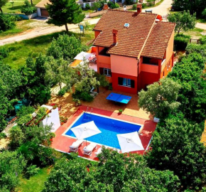 Villa Bastianich Mit Großem Garten Und Pool